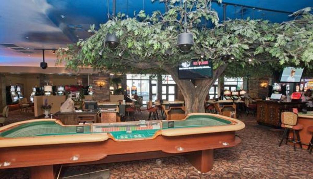 Border House At Crystal Bay Casino Lake Tahoe Airport Exterior foto